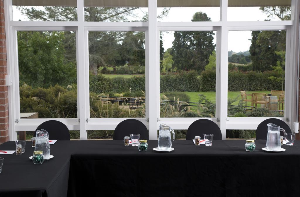 Gasthaus Lavalla Estate Tuakau Exterior foto