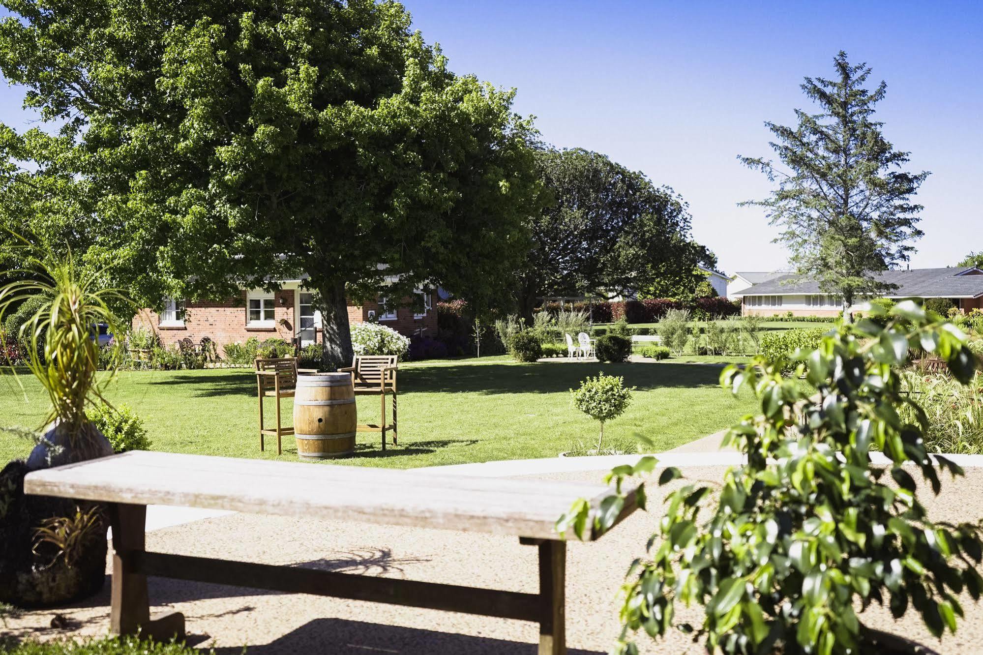 Gasthaus Lavalla Estate Tuakau Exterior foto